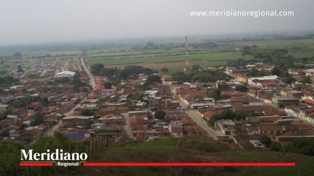 Panorámica de Corinto Cauca tras los hechos de orden público - Meridiano Regional Panorámica de Corinto Cauca, mostrando el casco urbano y áreas rurales donde ocurrió el hostigamiento armado durante una visita institucional.