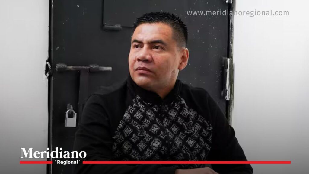 Hombre señalado como alias Pipe Tuluá durante procedimiento de captura por autoridades colombianas