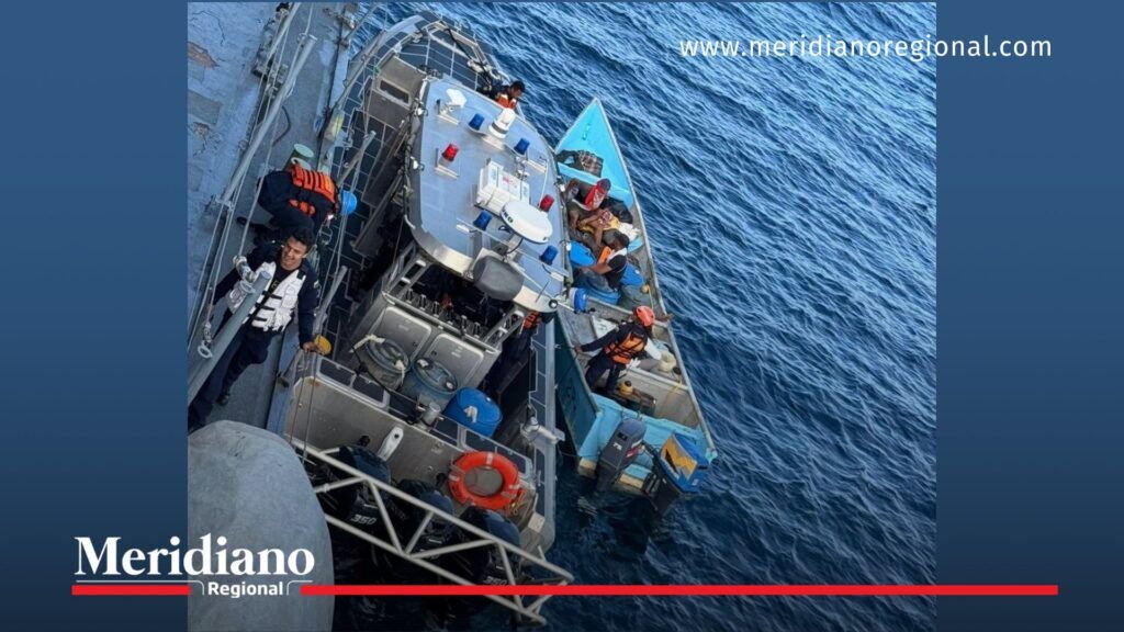 incautación de estupefacientes en el Pacífico con interdicción de lancha por la Armada de Colombia