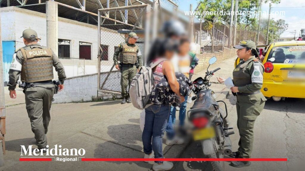 Escuadrón AntiPólvora en Popayán realiza controles en inmediaciones de colegios