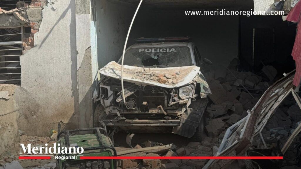 Crisis de orden público: vehículo de la Policía destruido en Buenos Aires, Cauca - Meridiano Regional crisis de orden público en Colombia - ataque armado en Buenos Aires Cauca - vehículo de la Policía destruido - violencia en Colombia