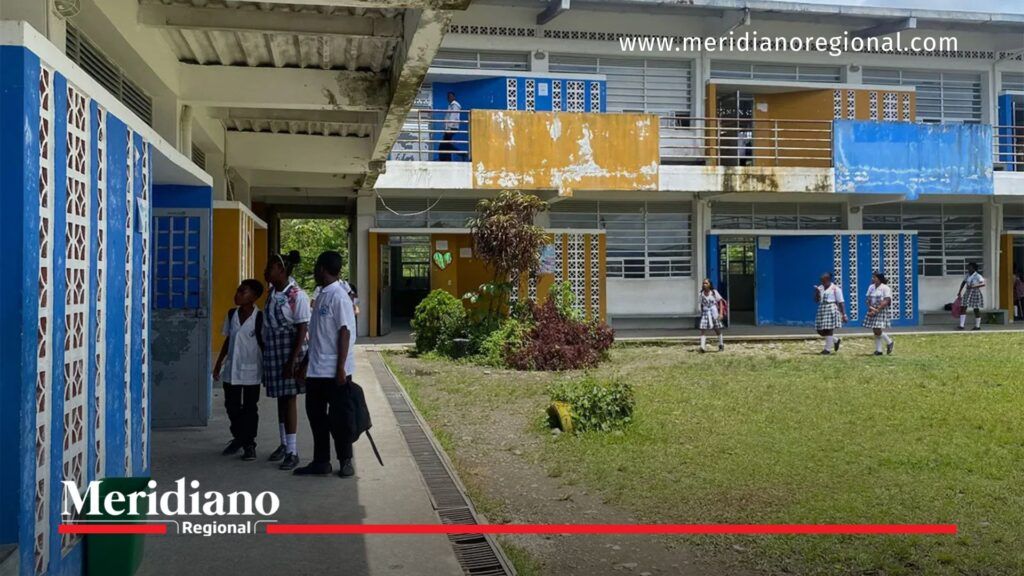 Embargos judiciales Chocó afectan el sistema educativo departamental - Meridiano Regional Institución educativa del Chocó afectada por embargos judiciales que impiden el pago de la nómina docente.