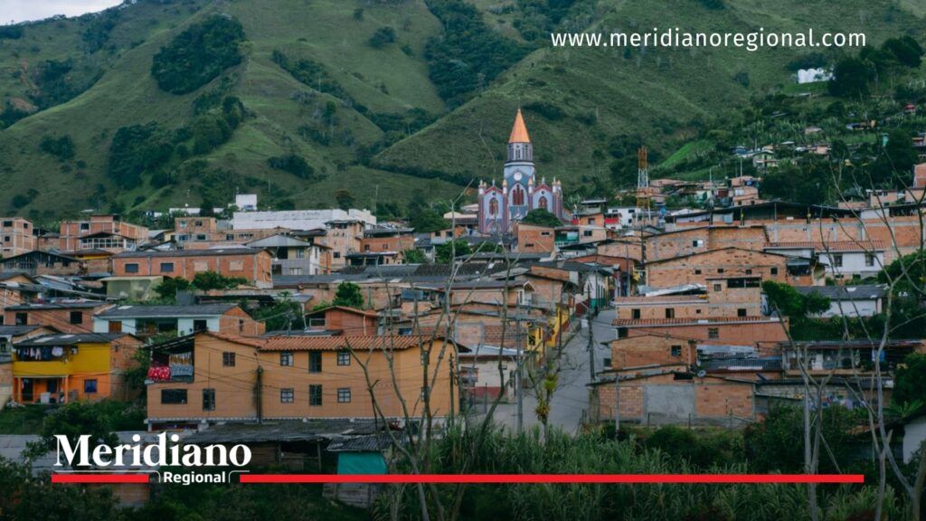 Municipio de Carmen de Atrato afectado por la minería ilegal en el Chocó