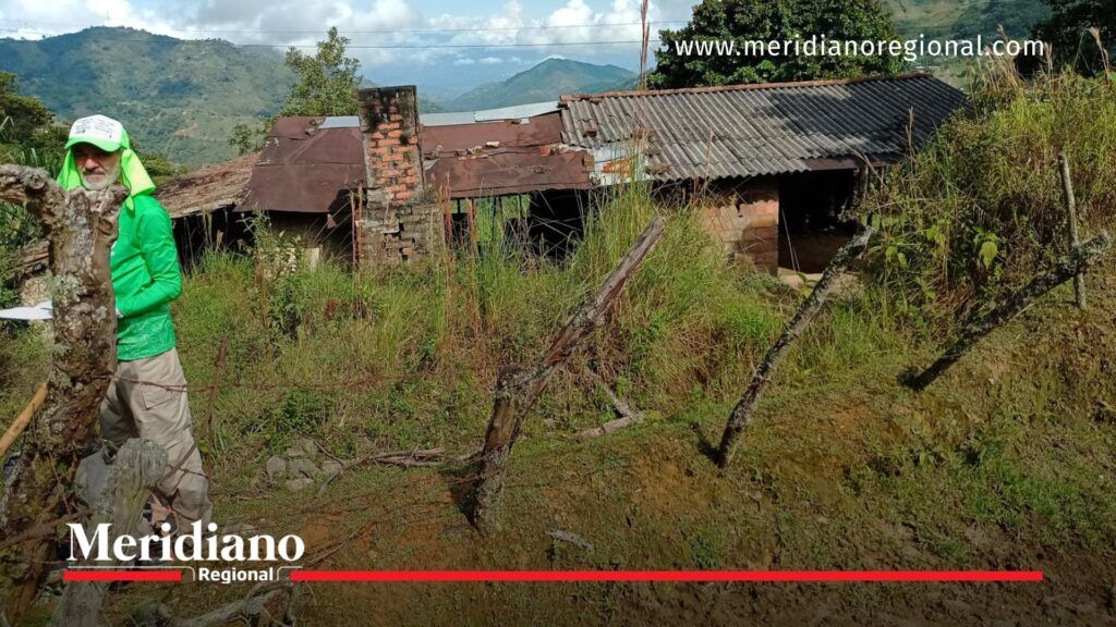 Recuperación de camiones en Popayán en zona rural del Cauca - Meridiano Regional Recuperación de camiones en Popayán en zona rural de la vereda Guayabal, Cauca