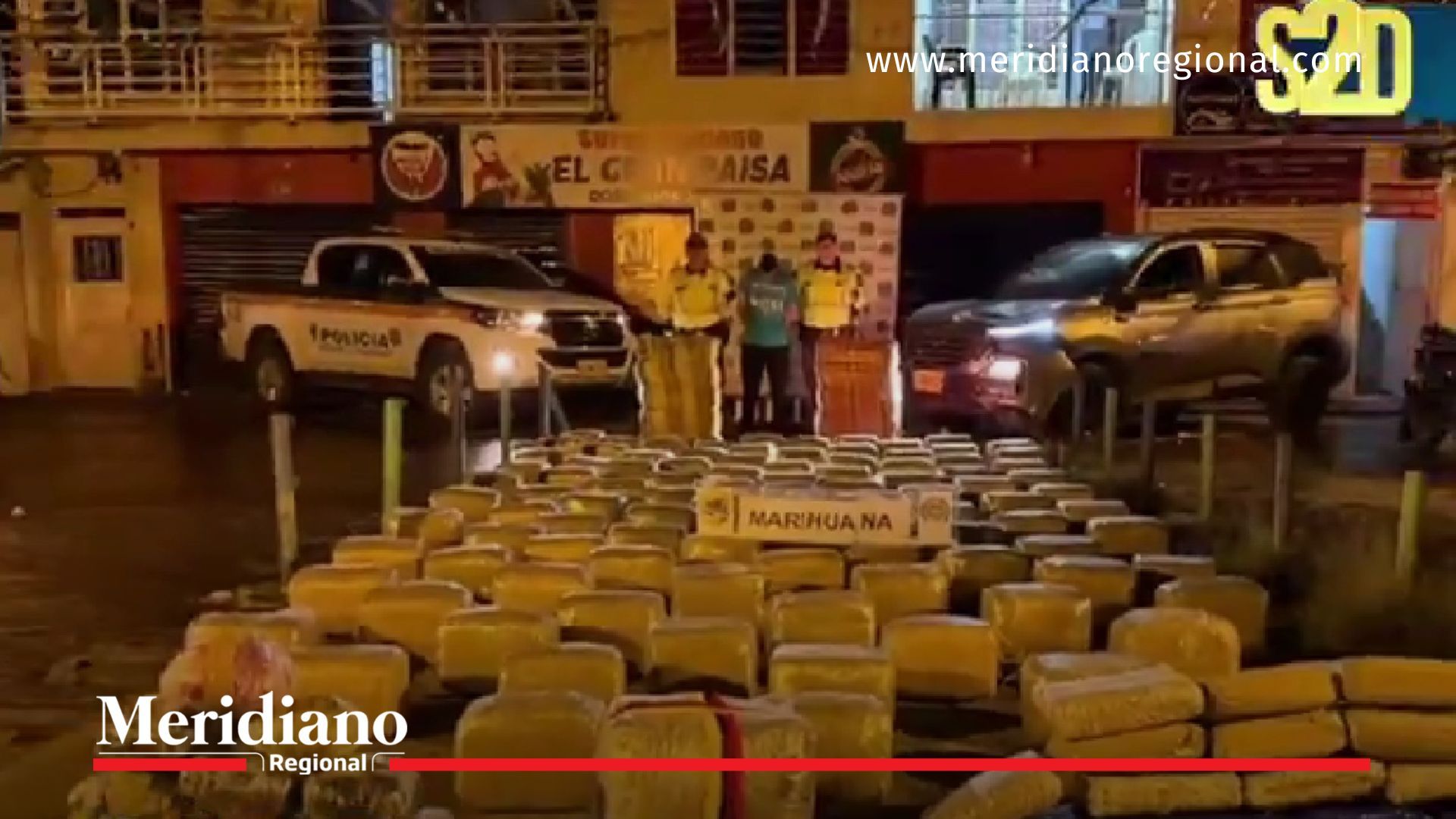 Cargamento de marihuana incautado por la Policía Nacional de Colombia durante un operativo contra el narcotráfico en Zarzal.