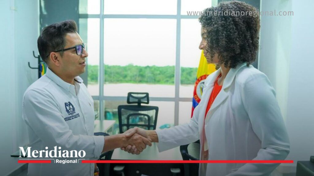 Gobernadora del Chocó y nuevo delegado de la Registraduría en Chocó durante acto de posesión