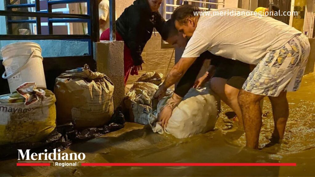 emergencia por lluvias en Tuluá deja casas inundadas por desbordamiento del río