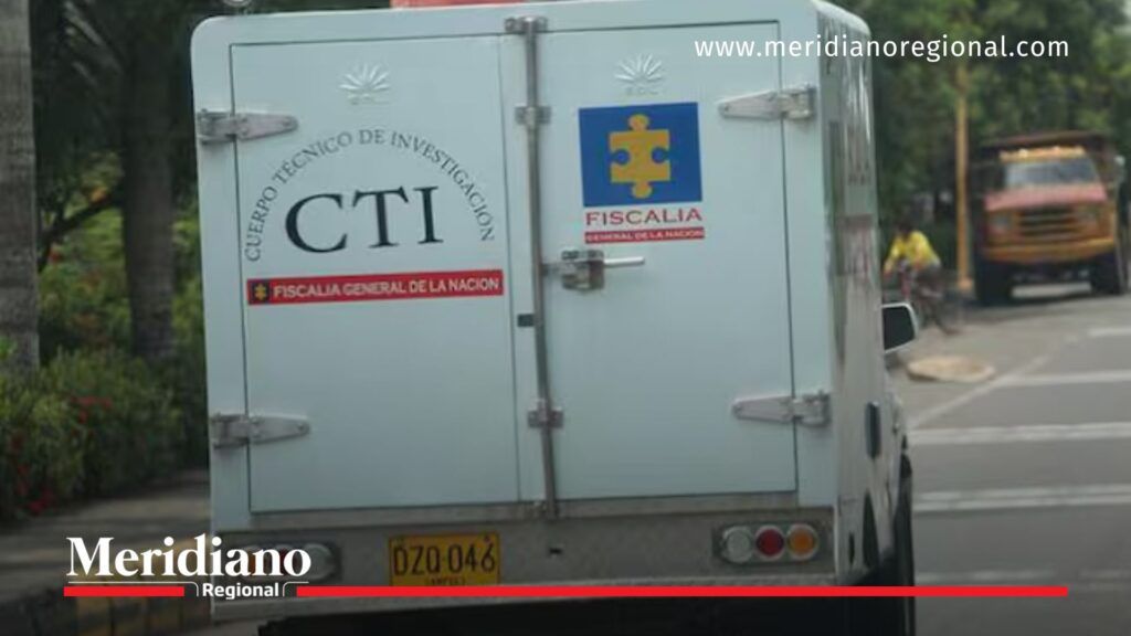 Vehículo del CTI de la Fiscalía investiga doble homicidio en la vía a Cristo Rey en Cali
