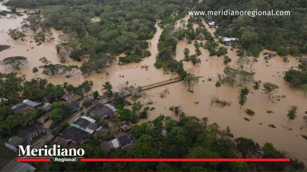 Panorámica de inundaciones en Córdoba durante la emergencia económica en Colombia por la crisis climática