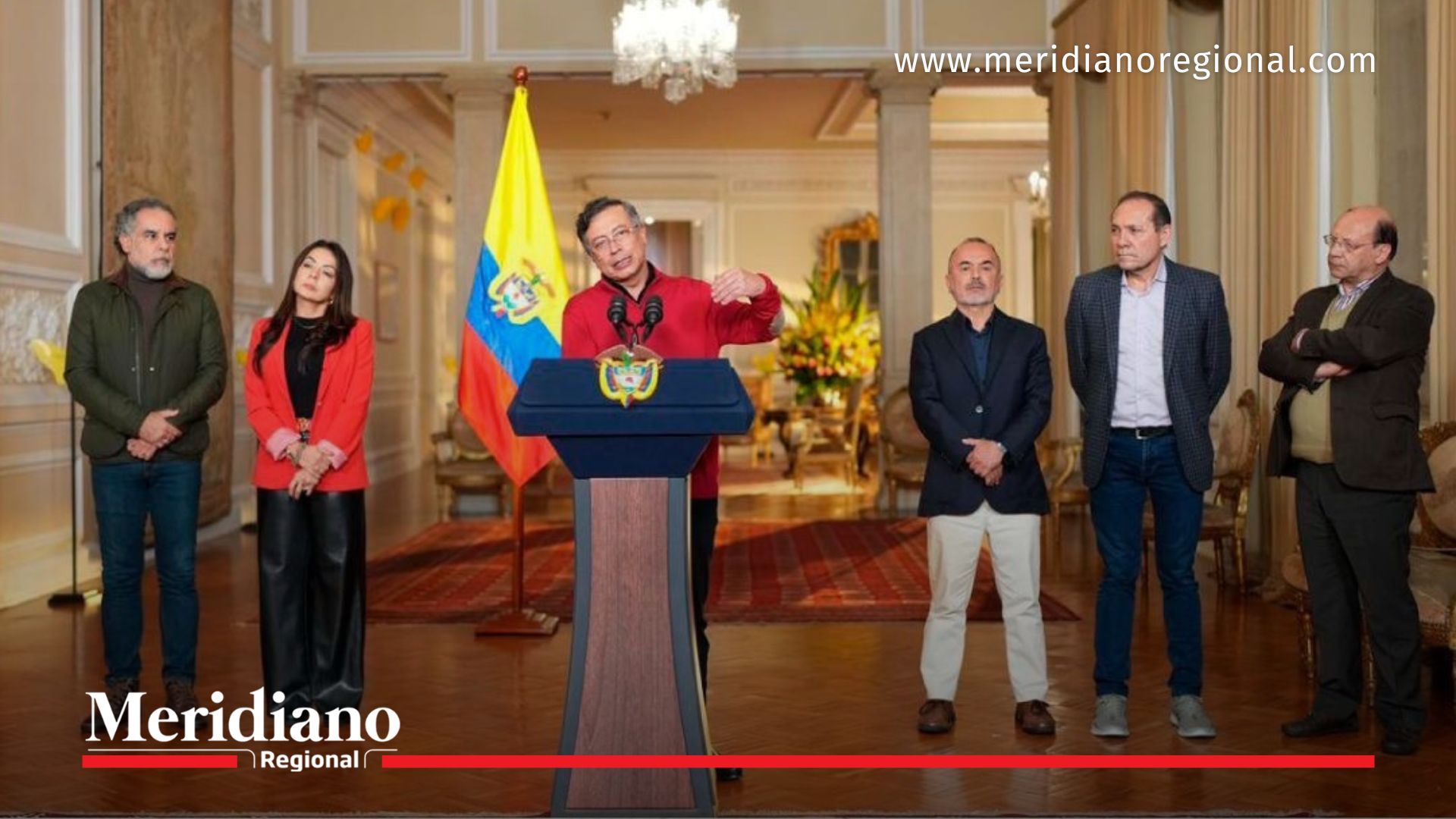 El presidente Gustavo Petro durante la Alocución presidencial en la que defendió el salario mínimo vital y convocó movilizaciones nacionales.