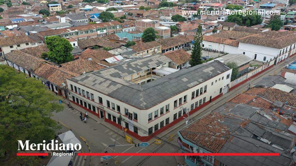 Vista aérea de Santander de Quilichao durante la movilización 19 de febrero en Cauca con concentración en el SENA y recorrido al Parque Principal.
