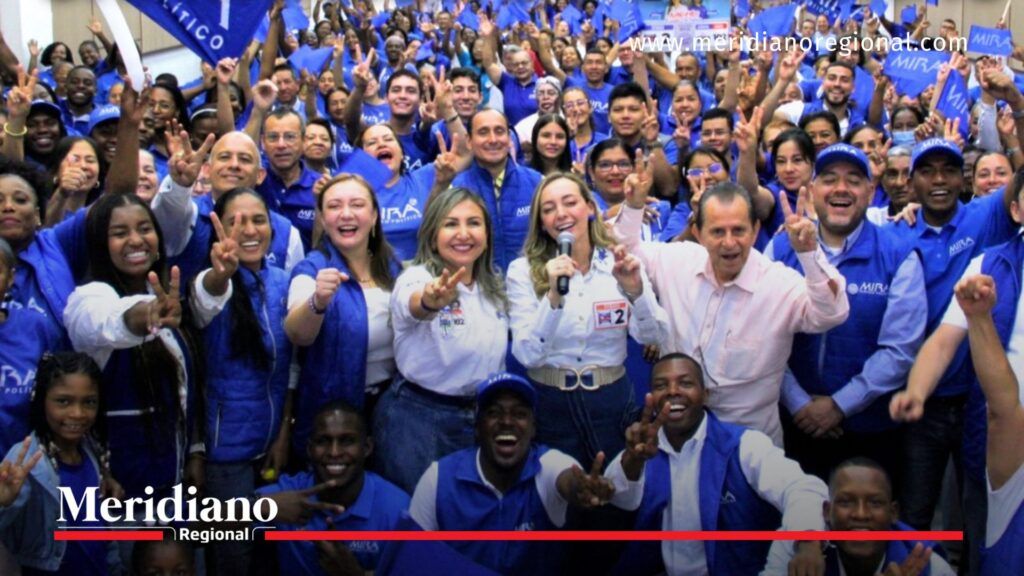 Mercy Burbano con líderes del Partido MIRA en evento político en el norte del Cauca