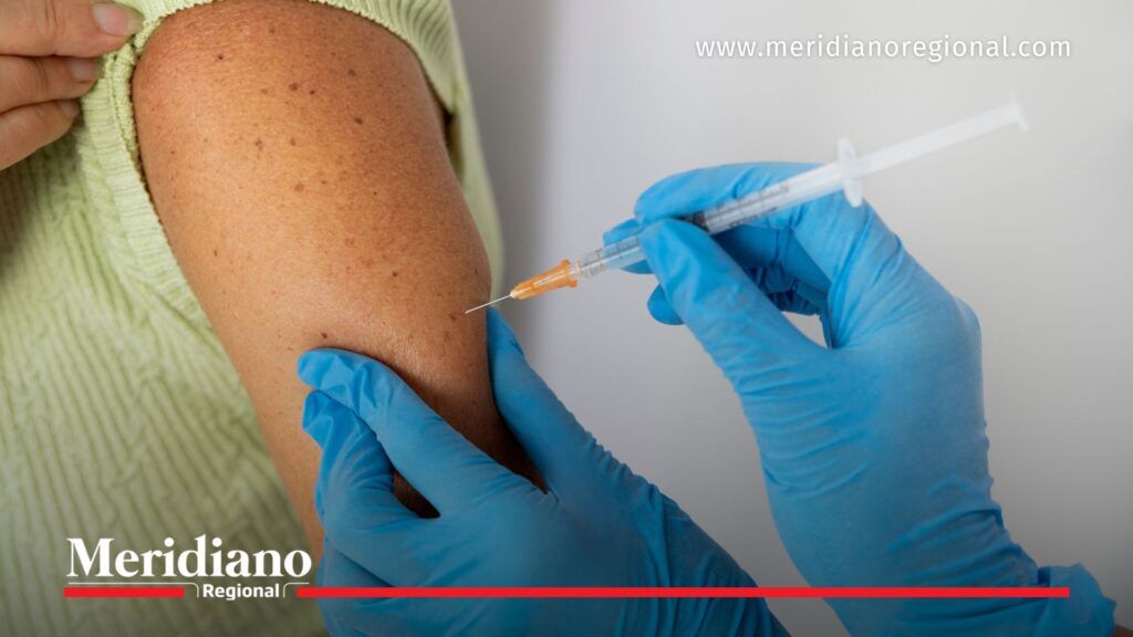 Rebrote de sarampión y vacunación preventiva - Meridiano Regional Aplicación de vacuna contra el sarampión como medida preventiva ante posible rebrote de sarampión en Colombia.