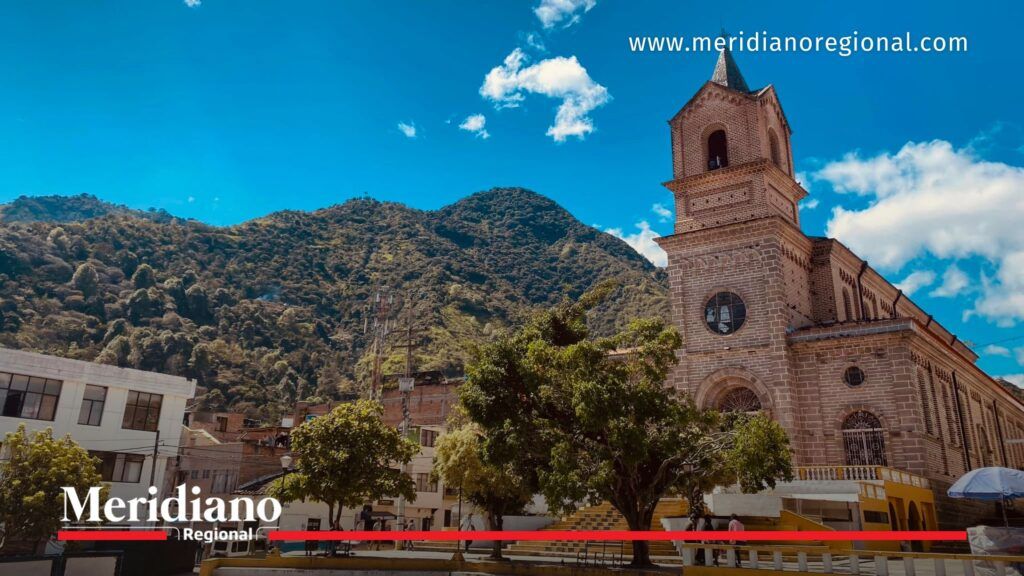 Explosivos en Samaniego: panorama del municipio en Nariño - Meridiano Regional Panorámica de Samaniego Nariño tras hallazgo de explosivos en Samaniego en zona rural.