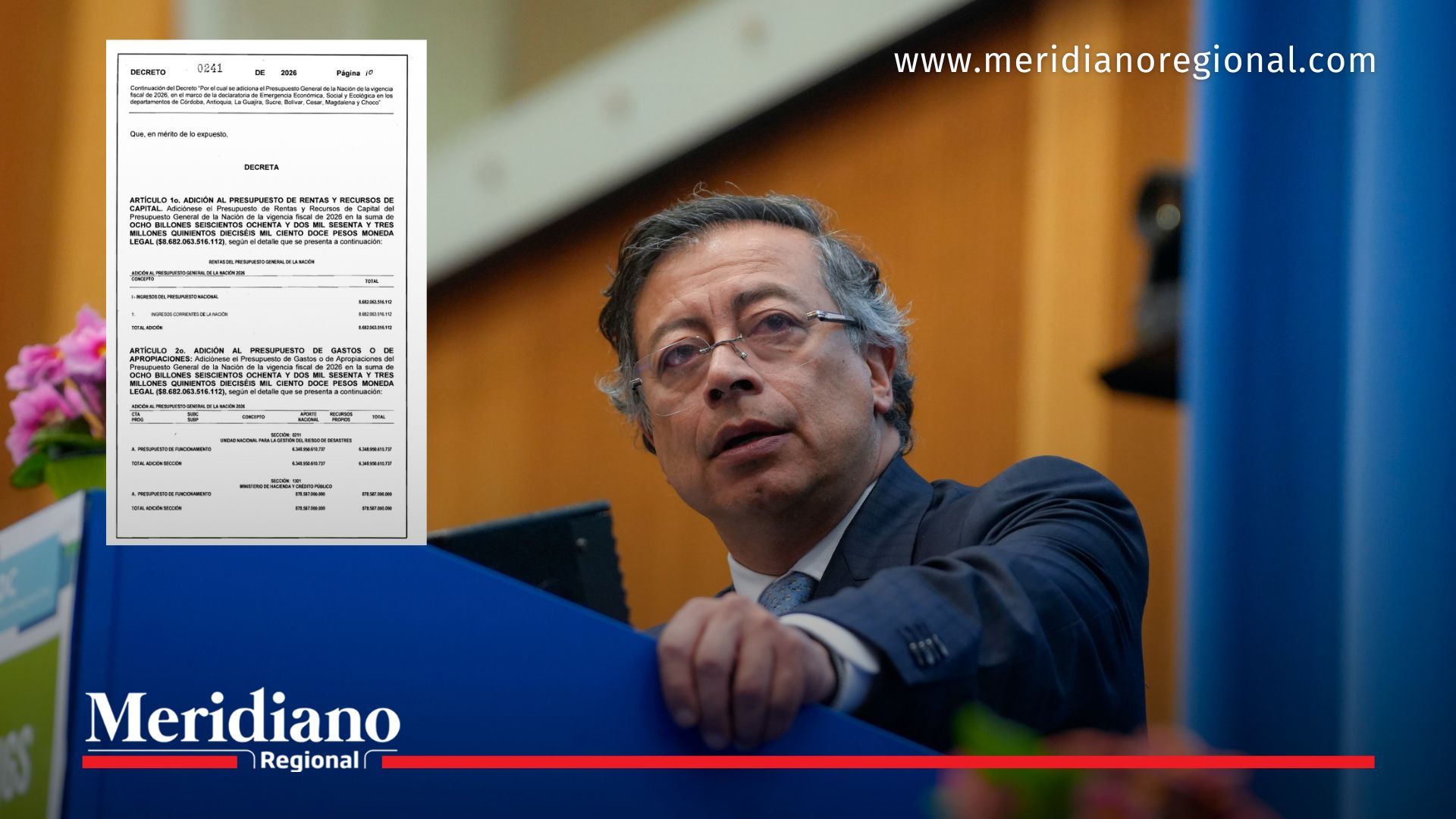 El presidente Gustavo Petro durante un discurso público, mientras el Gobierno expidió un decreto que revive varios impuestos para financiar la atención de la emergencia climática en Colombia.