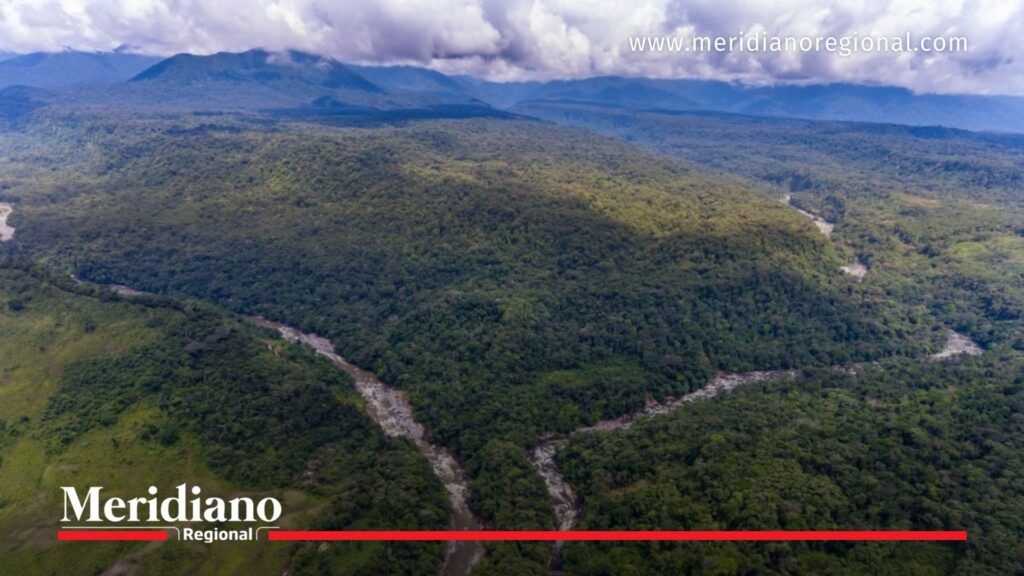 frontera Colombia Ecuador en La Isla Putumayo donde fue hallada bomba tras operación militar Ecuador
