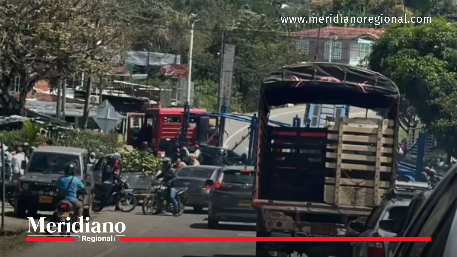 asalto en El Bordo camión detenido vía Panamericana Cauca robo de motos inseguridad Cauca