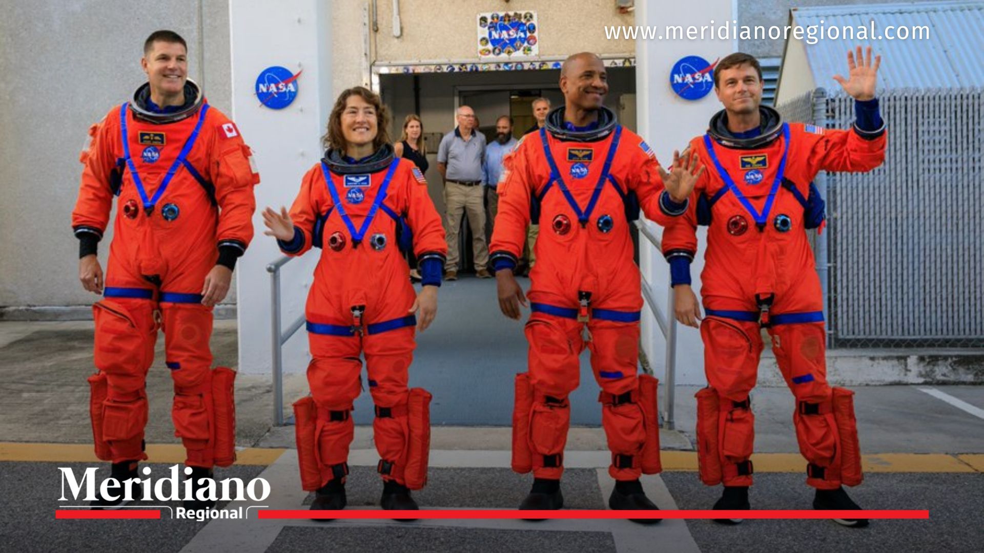 Astronautas de la misión Artemis II durante su preparación previa al viaje alrededor de la Luna.