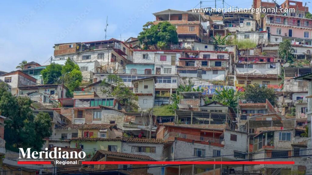 Siloé Cali viviendas ladera falta de agua en Cali comuna 20 crisis del agua
