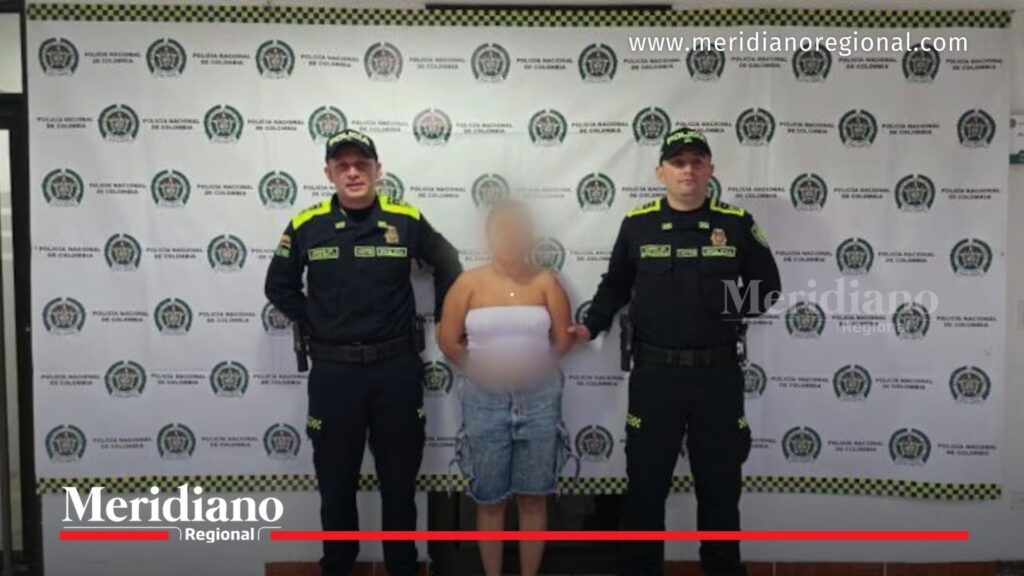 Alias Pantera en lectura de derechos tras captura en Cali - Meridiano Regional Alias Pantera durante la lectura de derechos y legalización de captura en Cali por la Policía