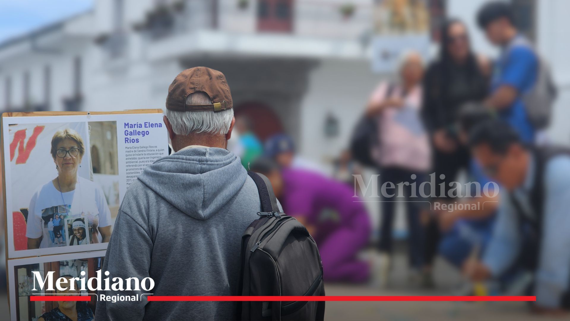 Durante el Día de las Víctimas en Popayán, ciudadanos participaron en espacios de memoria y reconocimiento en el parque Caldas.