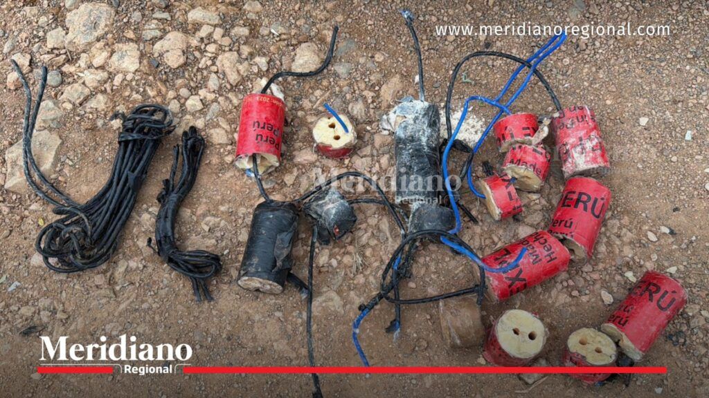 Explosivos de motobomba desactivada en El Plateado Cauca con pentolita y detonadores