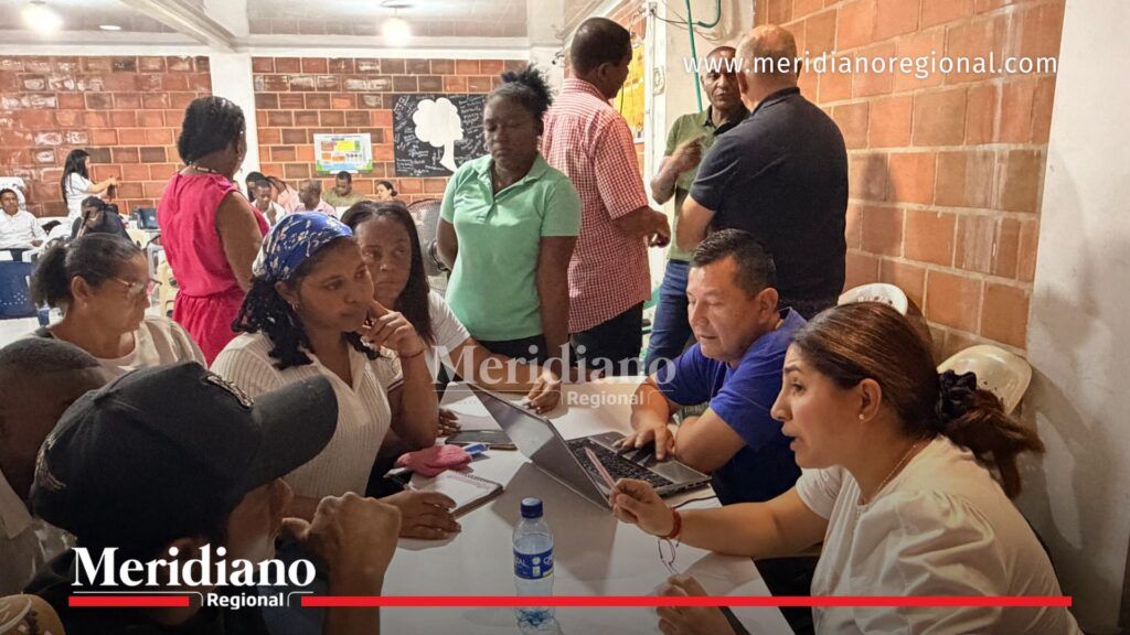 Representantes de comunidades afrodescendientes y funcionarios de la Secretaría de Educación y Cultura del Cauca participan en una mesa técnica realizada en el norte del departamento para avanzar en acuerdos sobre educación afro, infraestructura educativa y cobertura del PAE.