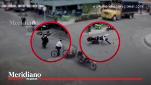 Motociclista haciendo acrobacias atropella a ciclista en Miranda Cauca durante accidente captado en