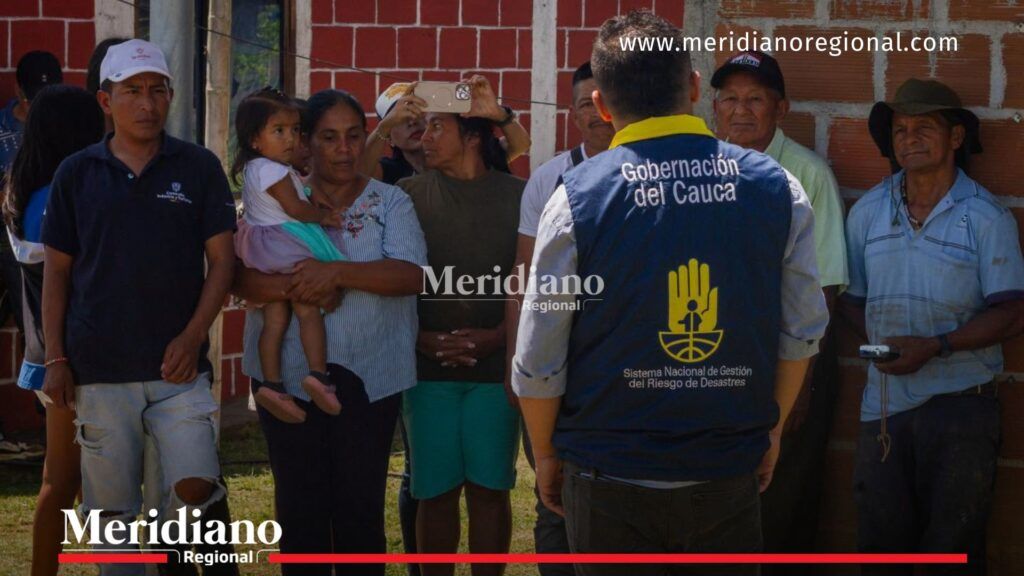 Vías recuperadas en Piendamó durante la entrega de los corredores rehabilitados a las comunidades de la vereda El Carmen.