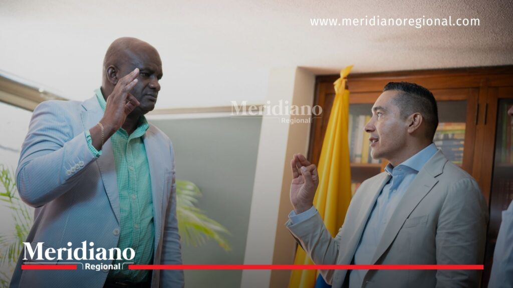 Acto de posesión del nuevo Secretario de Hacienda del Cauca - Meridiano Regional Gobernador Jorge Octavio Guzmán toma juramento a Oliver Carabalí Banguero como nuevo Secretario de Hacienda del Cauca durante acto oficial de posesión en la Gobernación del Cauca.