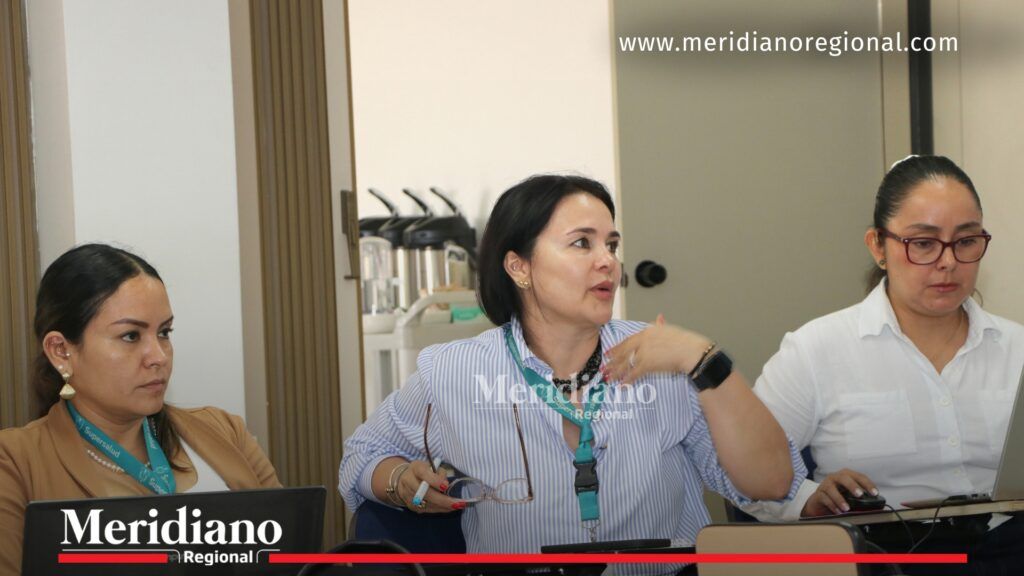 Salud Cauca: representantes de la Secretaría de Salud del Cauca y la Superintendencia Nacional de Salud participan en una mesa de trabajo para fortalecer la atención y mejorar la prestación de los servicios de salud.