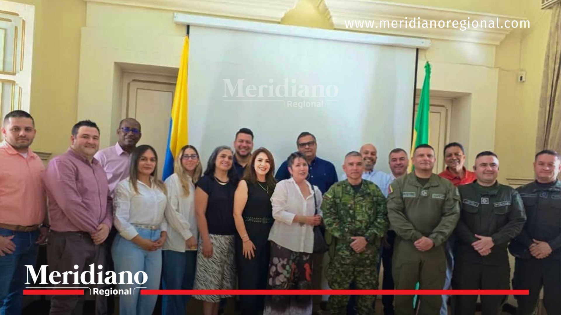 Representantes de la Gobernación del Cauca, la Secretaría de Gobierno y Participación, la Fuerza Pública y los gremios del departamento participaron en la Mesa de Seguridad Cauca, un espacio de articulación para fortalecer la coordinación institucional durante la transición presidencial.