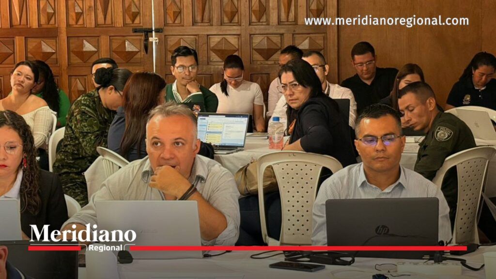 Funcionarios de entidades nacionales y territoriales participan en una mesa técnica sobre la protección de la población escolar en Argelia.