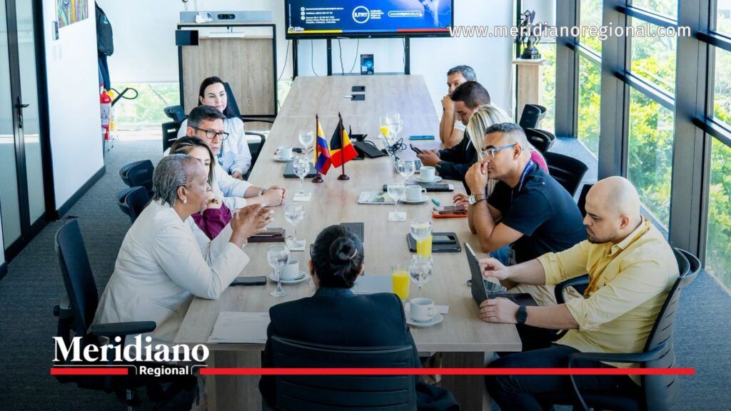 Delegación de la Secretaría de Educación y Cultura del Cauca participa en una reunión con la IU Digital de Antioquia para conocer estrategias de educación virtual e innovación educativa.