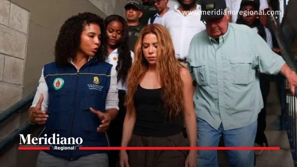 Shakira recorre zona afectada por el terremoto en Quibdó junto a autoridades y Howard Buffett.