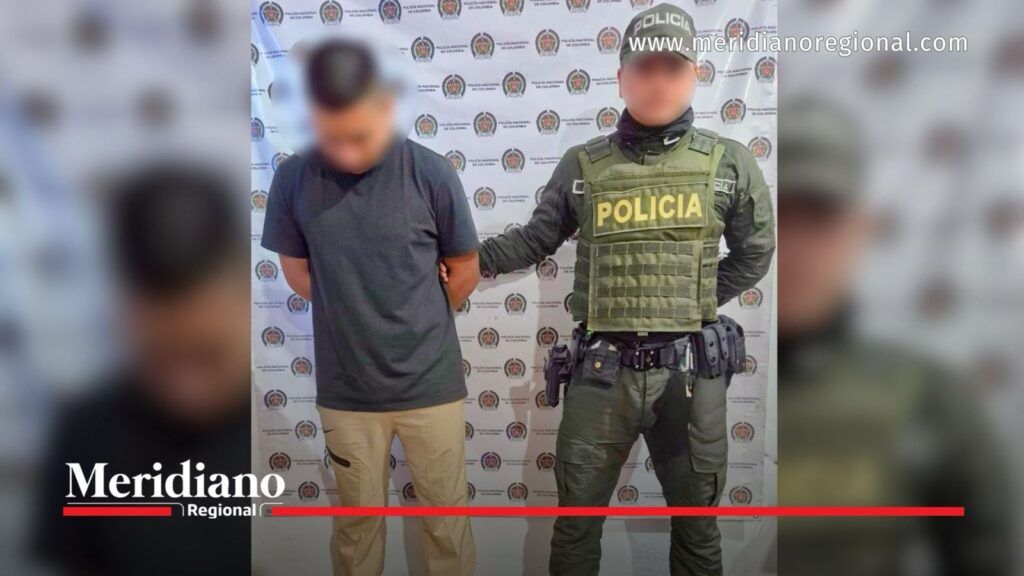Hombre detenido por falsedad marcaria durante un control policial a un automóvil.