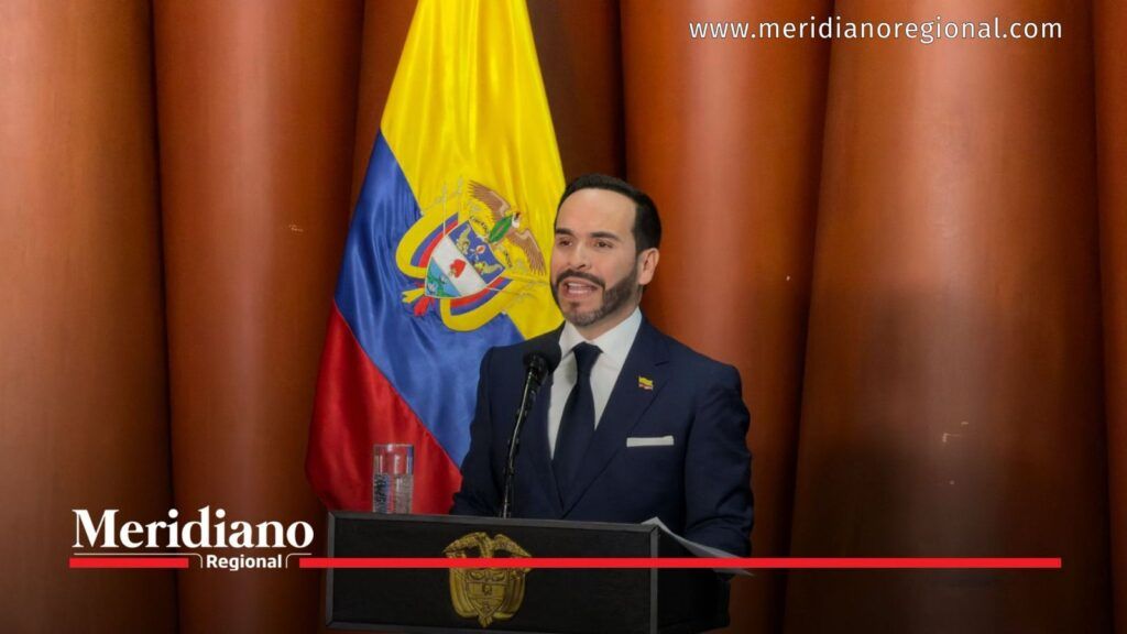 Presidente Abelardo De La Espriella durante la presentación del Libro de la Verdad ante las autoridades.