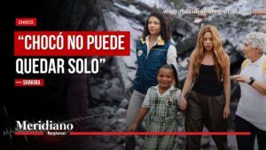 Shakira pide ayuda internacional para Chocó tras el terremoto mientras recorre zonas afectadas.