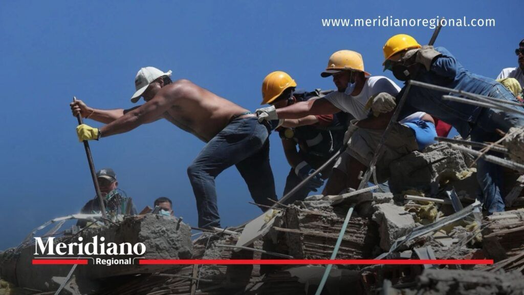 Edificios nuevos en Cali son investigados mientras continúan las labores entre estructuras colapsadas.