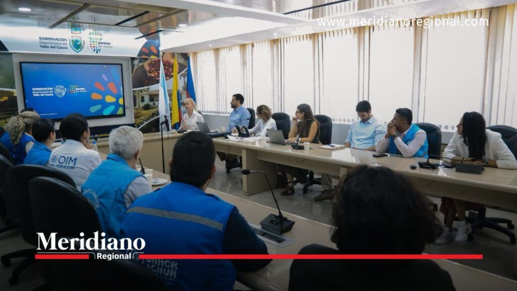 Gobernadora Dilian Francisca Toro y representantes de la ONU coordinan la reconstrucción del Valle del Cauca.