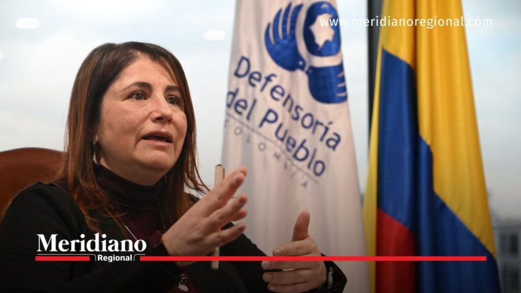 Defensoría del Pueblo alerta sobre Nueva EPS - Meridiano Regional Representante de la Defensoría del Pueblo durante intervención sobre atención en salud.