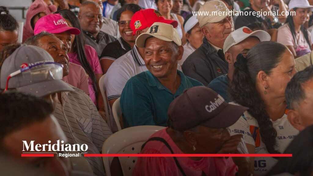 Habitantes de Cajibío participan en jornada comunitaria por el mejoramiento de vías rurales y la conexión de las veredas.