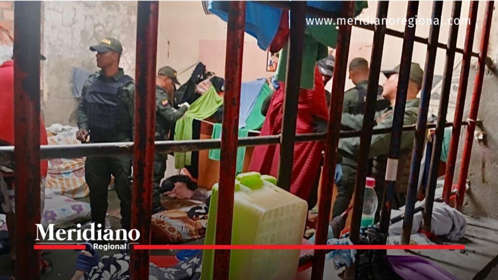 Policía realiza operativo en la carceleta Laura Valencia de Popayán durante jornada de inspección y control.