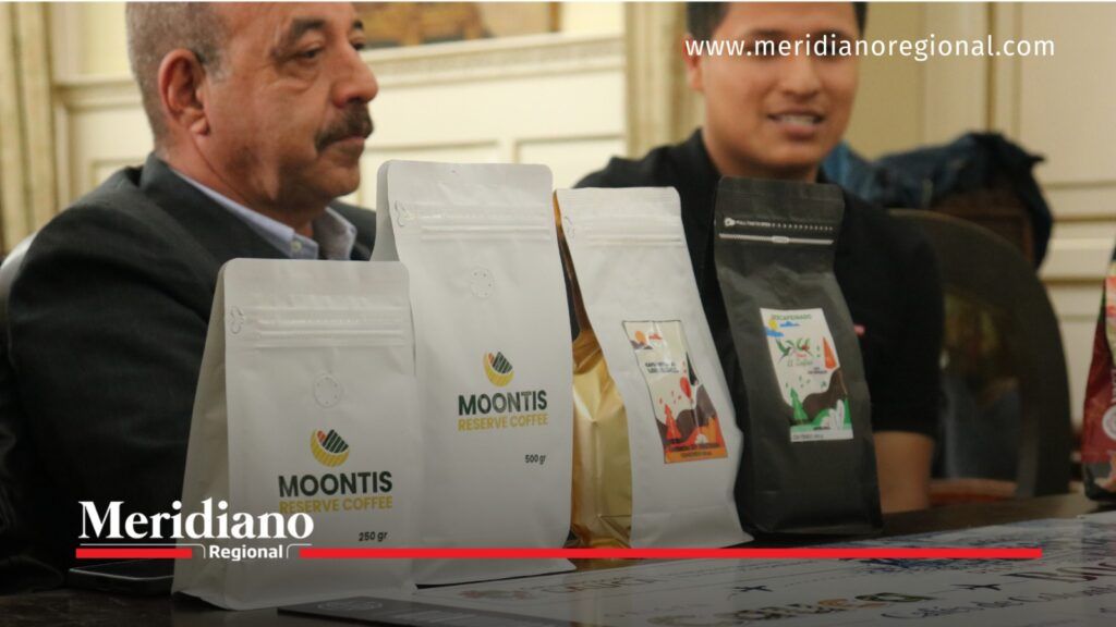 Productos de empresas cafeteras del Cauca exhibidos antes de Cafés de Colombia Expo 2026.