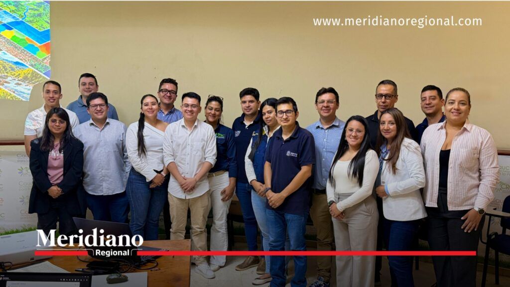 Entidades articulan acciones para fortalecer IDE Cauca - Meridiano Regional Representantes de la Gobernación del Cauca y la CRC durante reunión de seguimiento a IDE Cauca.