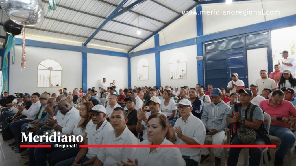 Habitantes de Santander de Quilichao participaron en encuentro sobre pavimentación vial - Meridiano Regional Habitantes de La Palomera y sectores cercanos de Santander de Quilichao, Cauca, participan en una reunión comunitaria sobre la continuidad del proyecto de pavimentación vial.